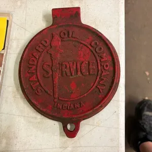 Standard oil drum embossed lid