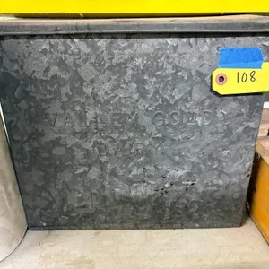 Galvanized box Valley gold dairy