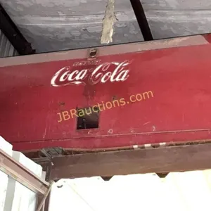 COCA COLA VENDOR BOX