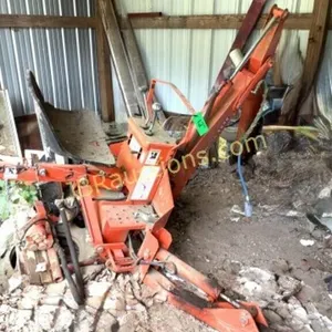 KUBOTA 4690 BACK HOE ATTACHMENT