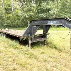 LOAD TRAIL GOOSENECK TRAILER