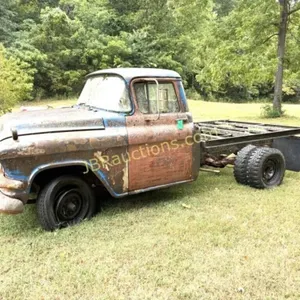 CHEVY 150 - PROJECT TRUCK
