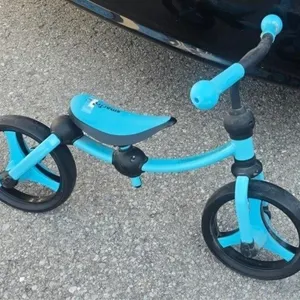 smarTrike Lightweight & Adjustable Kids Running Be