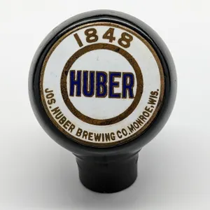 BALL TAP KNOB HANDLE 1848 HUBER BEER MONROE WISCONSIN (GREEN DUCK)