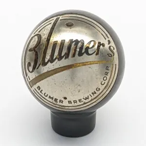 BALL TAP KNOB HANDLE BLUMER'S BEER MONROE WISCONSIN (DAKA-WARE)