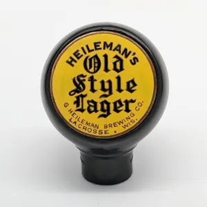 BALL TAP KNOB HANDLE HEILEMANS OLD STYLE LAGER BEER G HEILMAN LA CROSSE WISCONSIN (GREEN DUCK)