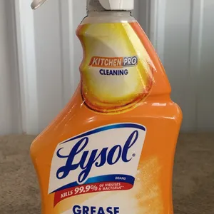 *NEW* Lysol Kitchen Pro Grease & Grime All Purpose Cleaner, 22 OZ