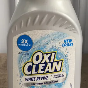 *NEW* OxiClean White Revive Liquid Laundry Additive - 66 fl oz
