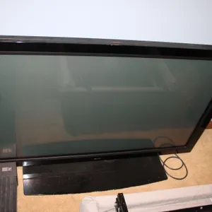 Elite 16" Television
