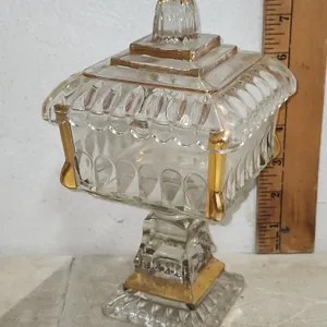 Vintage Jeannette Glass Clear Pressed Glass "Wedding Cake Box" Candy Dish 4.5"X4.5"X8"