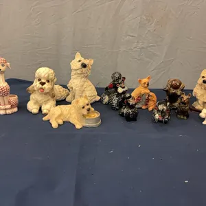 Dog figures