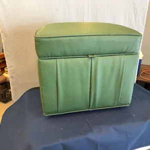 Storage ottoman