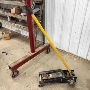 Floor jack