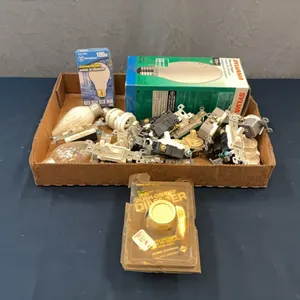 Light Switches & Bulbs