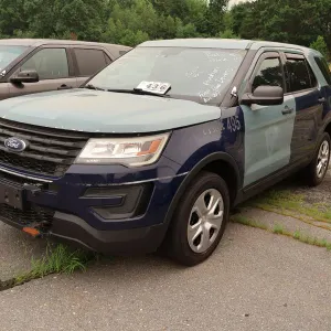 2018 Ford Explorer SUV (0495)