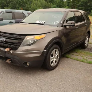 2013 Ford Explorer SUV (1653)