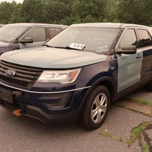 2018 Ford Explorer SUV (0633)