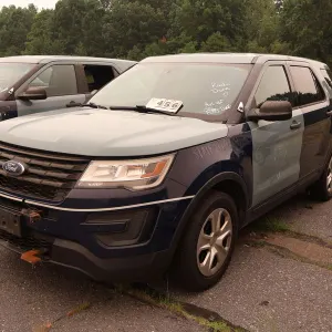 2018 Ford Explorer SUV (0866)