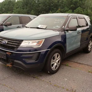 2017 Ford Explorer SUV (0550)
