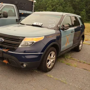2015 Ford Explorer SUV (0405)