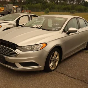 2018 Ford Fusion Sedan (2679)