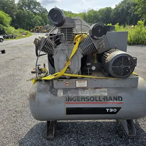 (#5) Ingersoll Rand T30 Air Compressor