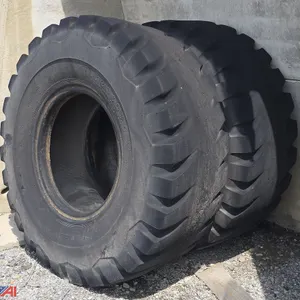 (2) Firestone Tires 20.5-25ML