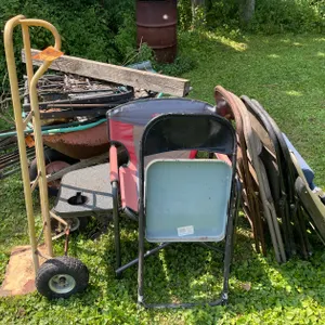 (2) Wheel Dolly, Chairs, and Wheelbarrow
