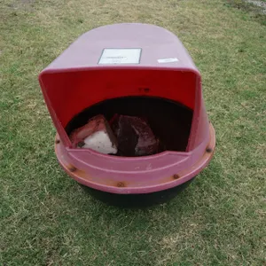 Rocky Mineral Feeder