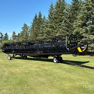 2021 MacDon FD140 40 ft Flex Draper Combine Header