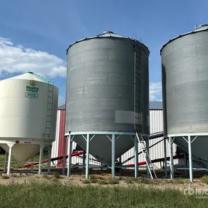 Westeel-Rosco +/- 5500 bu 8 Ring Hopper Grain Bin