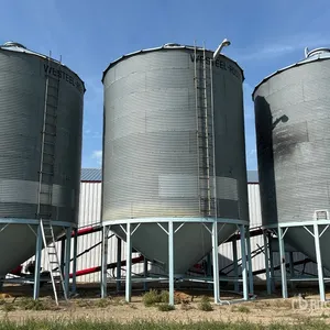 Westeel-Rosco +/- 5500 bu 8 Ring Hopper Grain Bin