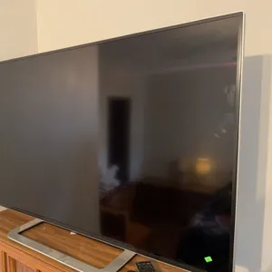 Vizio M502i-B1 50-Inch LED Smart TV with Remote