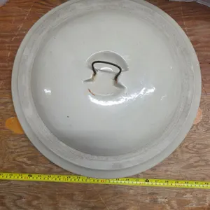 Crock lid- 16"W