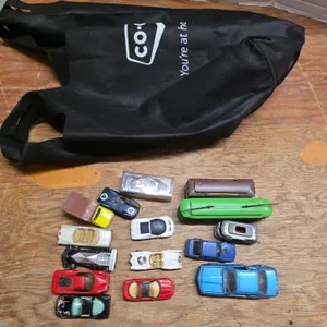 Lot of diecast toy vehicles