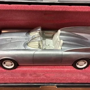 Corgi 1:24 Raw Metal Casting 1960 DC Comics