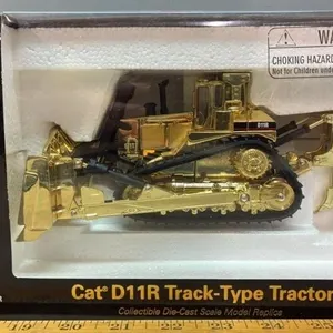 Norscot 1:50 Caterpillar D11R Track Type Tractor.