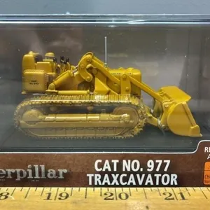 Norscot 1:50 Caterpillar 977 Traxcavator.
