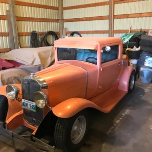 1929  Pontiac  Coupe