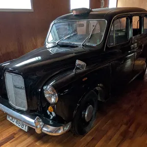 1983  London  Taxi