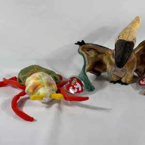 2 TY Beanie Babies