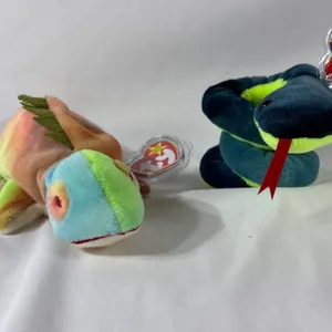 2 TY Beanie Babies