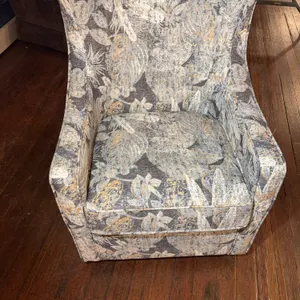 Swivel Rocker