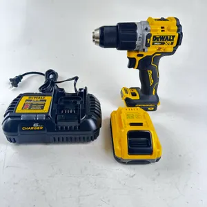 DEWALT 20V XR CORDLESS POWER DRILL WITH CHARGER — NEW CONDITION