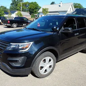 2018 Ford Explorer Suburban 4-Door Police Interceptor/#3