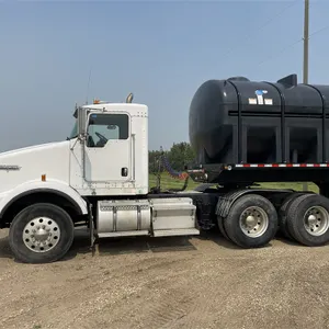 2004 KENWORTH T800 Day Cab Highway Tractor, 312,859 KM. Showing, Shedded