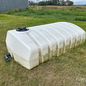 1150 gal Poly Water Tank