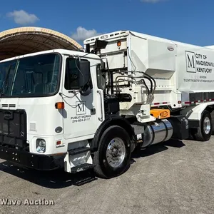 2022 Autocar Xpeditor refuse truck