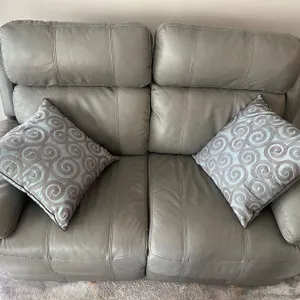 Power Reclining Loveseat