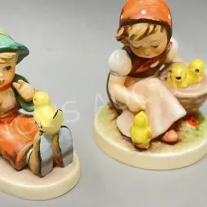Hummel pair-Singing lesson, Chick girl 3.5"